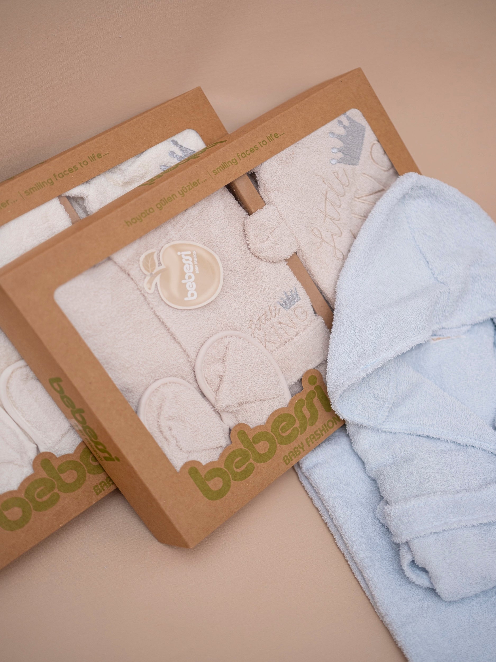 KING BORNOZ SET KUTULU 4243