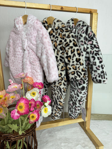 LEOPAR ELYAF DOLGULU TULUM