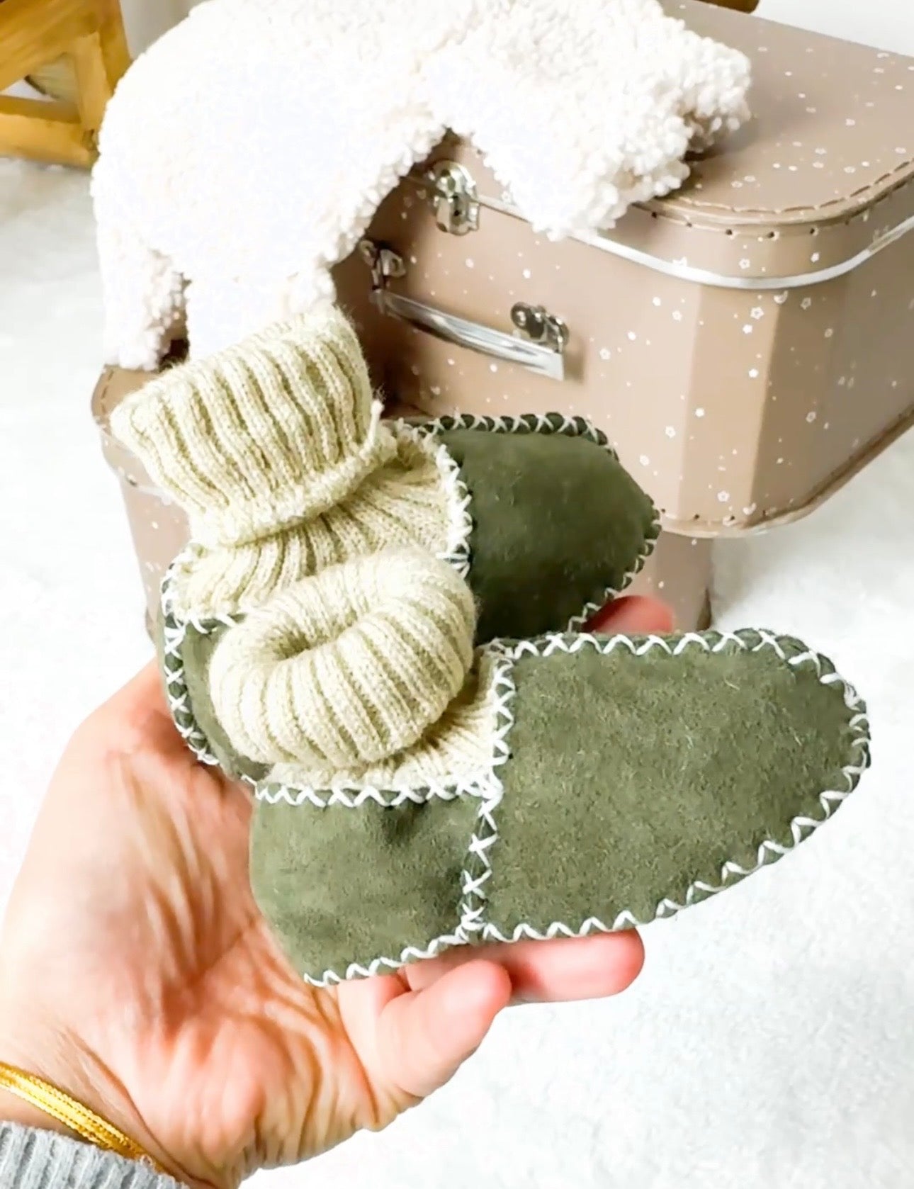 RİBANALI DERİ PATİK