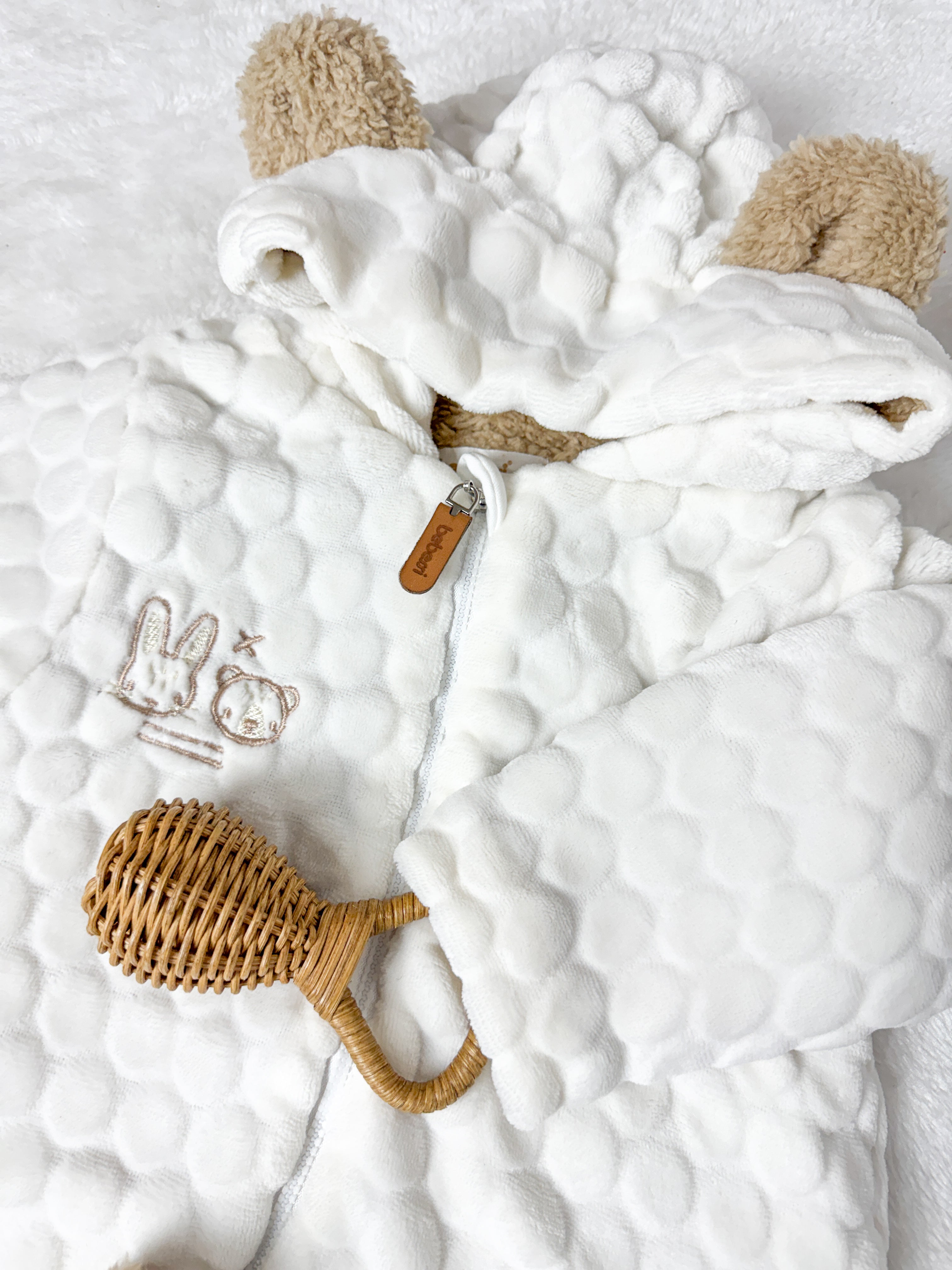 TULUM PETEKLİ AYILI TULUM