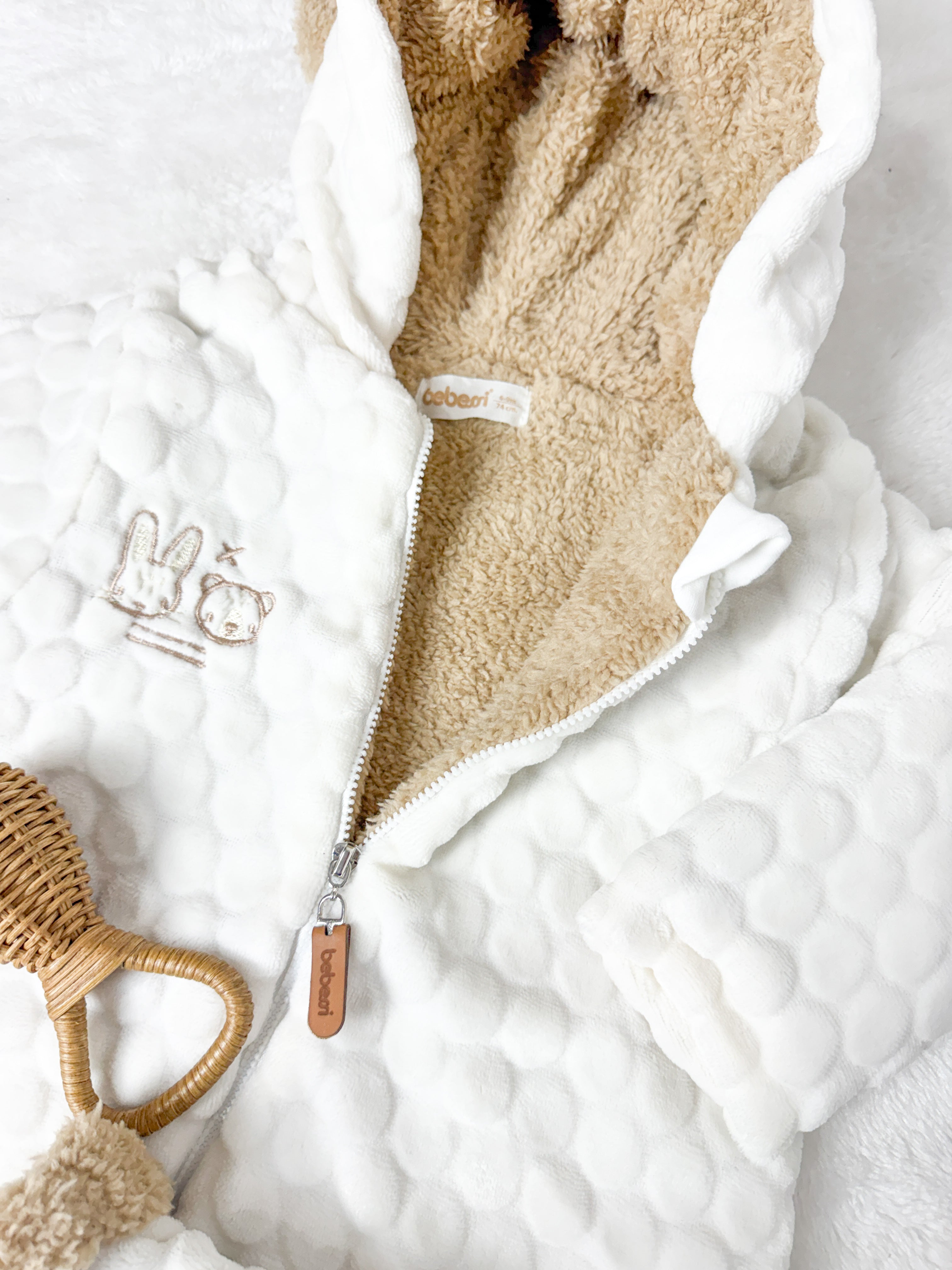 TULUM PETEKLİ AYILI TULUM